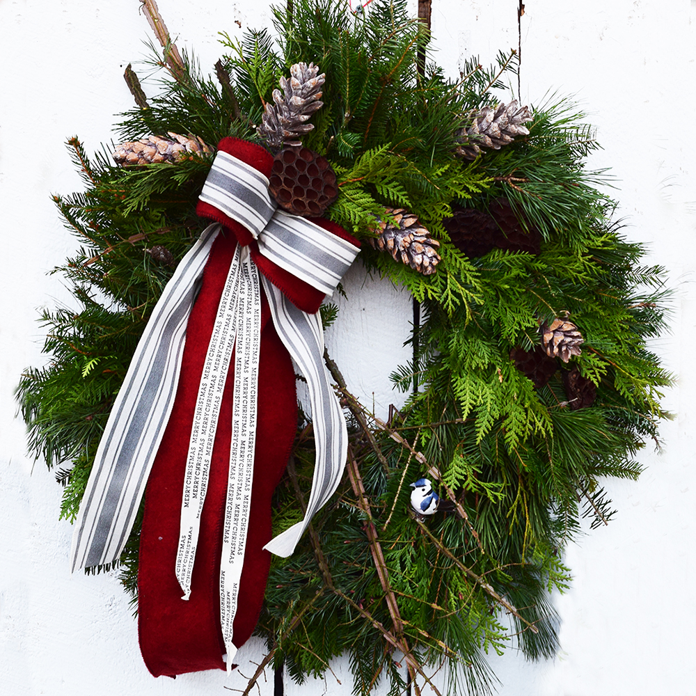 holiday-wreath-1000 Outdoor Holiday Greens & Decor