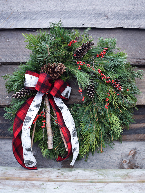 mainwreath-500 Your Holiday Decorating & Gift Guide